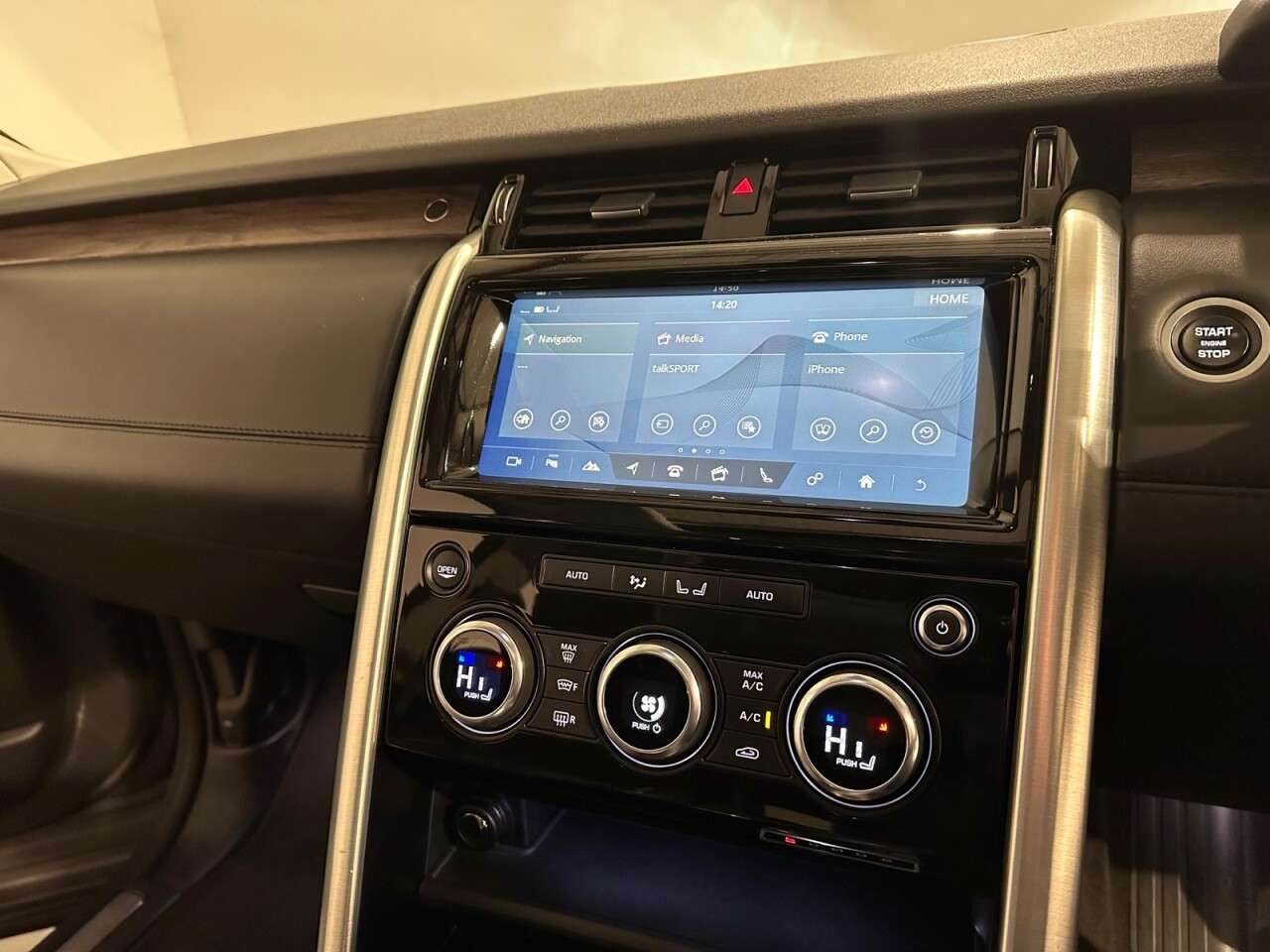 2017 LAND ROVER DISCOVERY 2017 LAND ROVER DISCOVERY