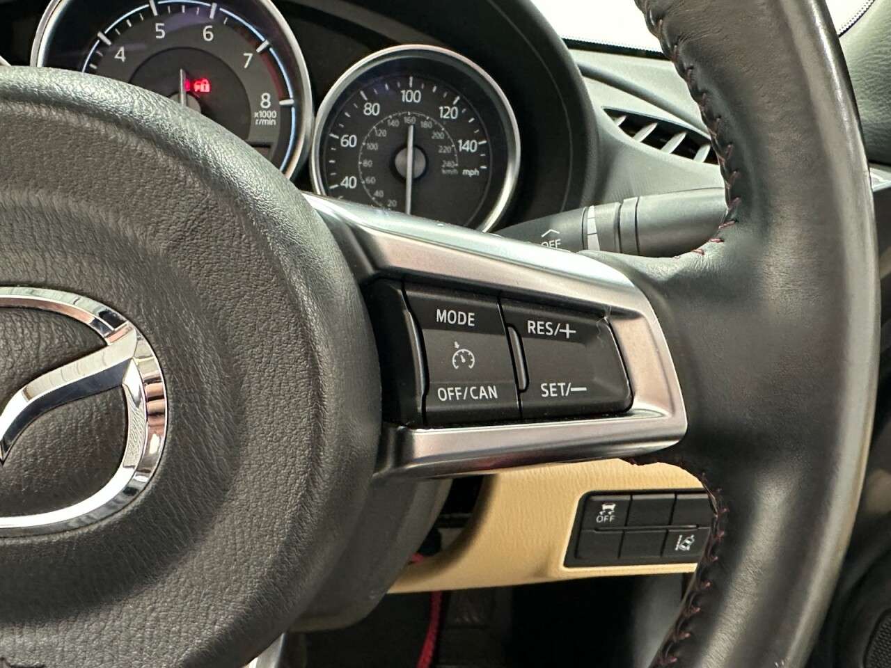 2018 MAZDA MX-5 2018 MAZDA MX-5