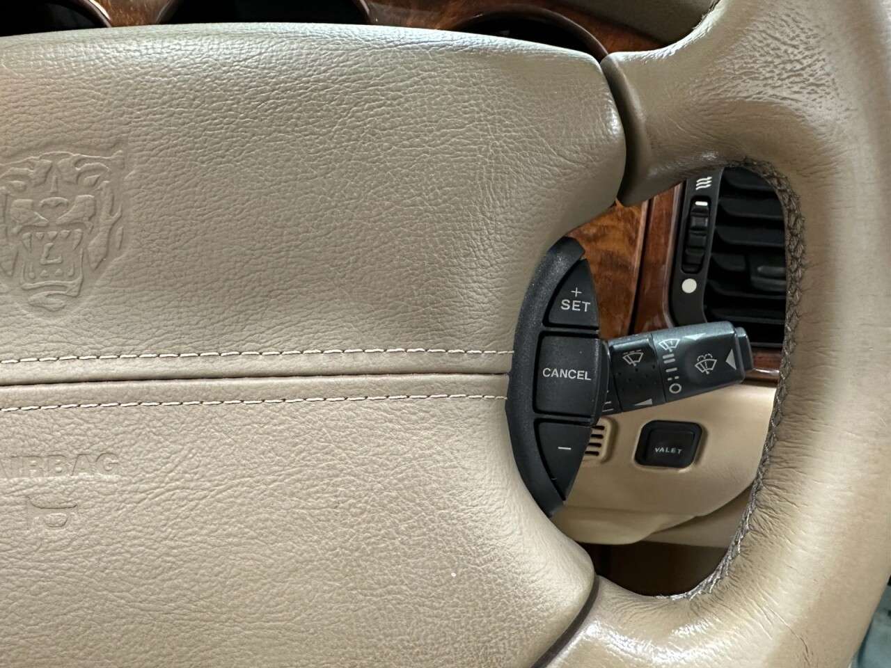 2001 JAGUAR XF 2001 JAGUAR XF