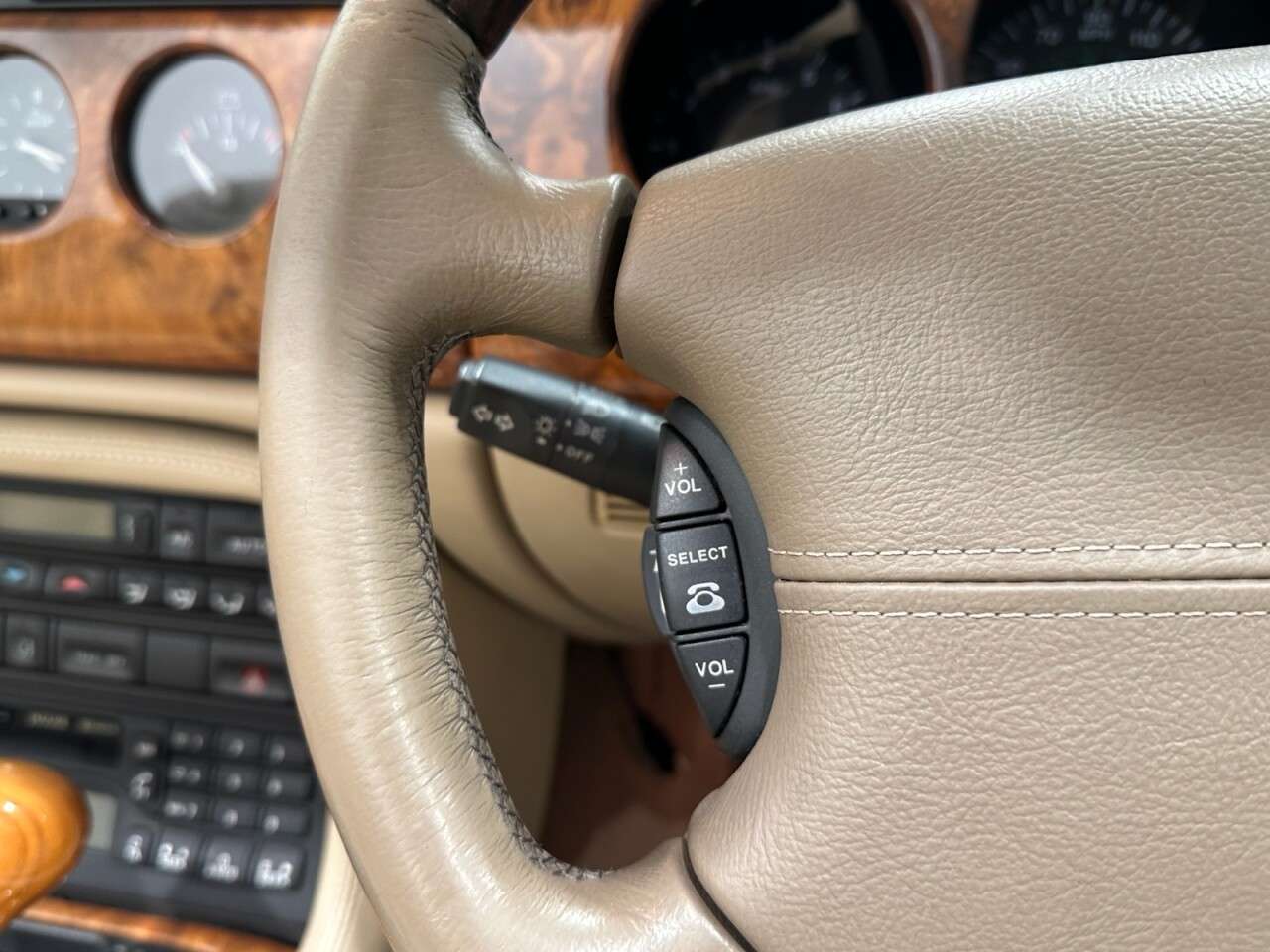 2001 JAGUAR XF 2001 JAGUAR XF