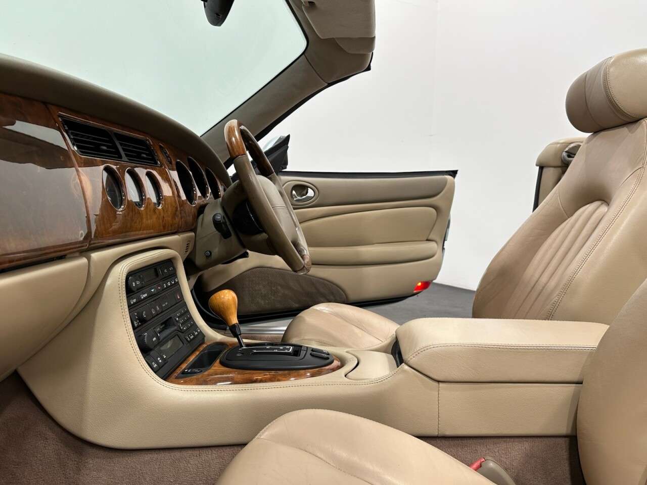 2001 JAGUAR XF 2001 JAGUAR XF