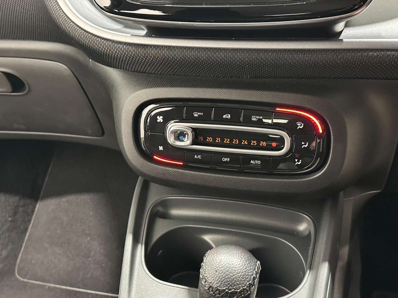 2017 SMART FORFOUR 2017 SMART FORFOUR