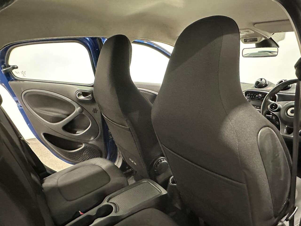 2017 SMART FORFOUR 2017 SMART FORFOUR