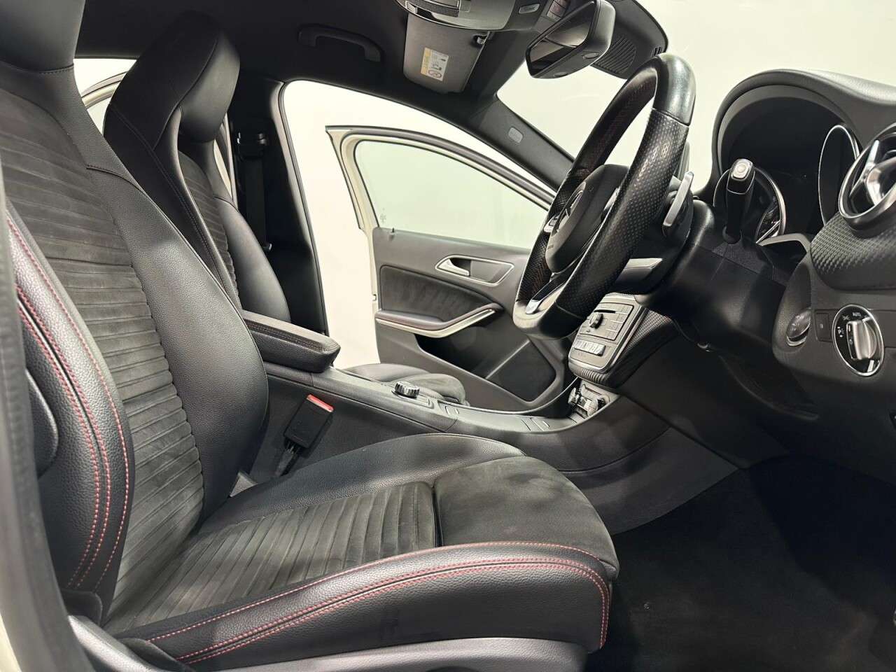 2018 MERCEDES-BENZ A-CLASS 2018 MERCEDES-BENZ A-CLASS