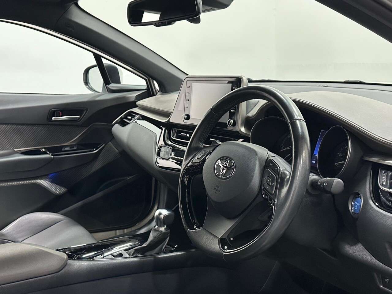 2022 TOYOTA C-HR 2022 TOYOTA C-HR