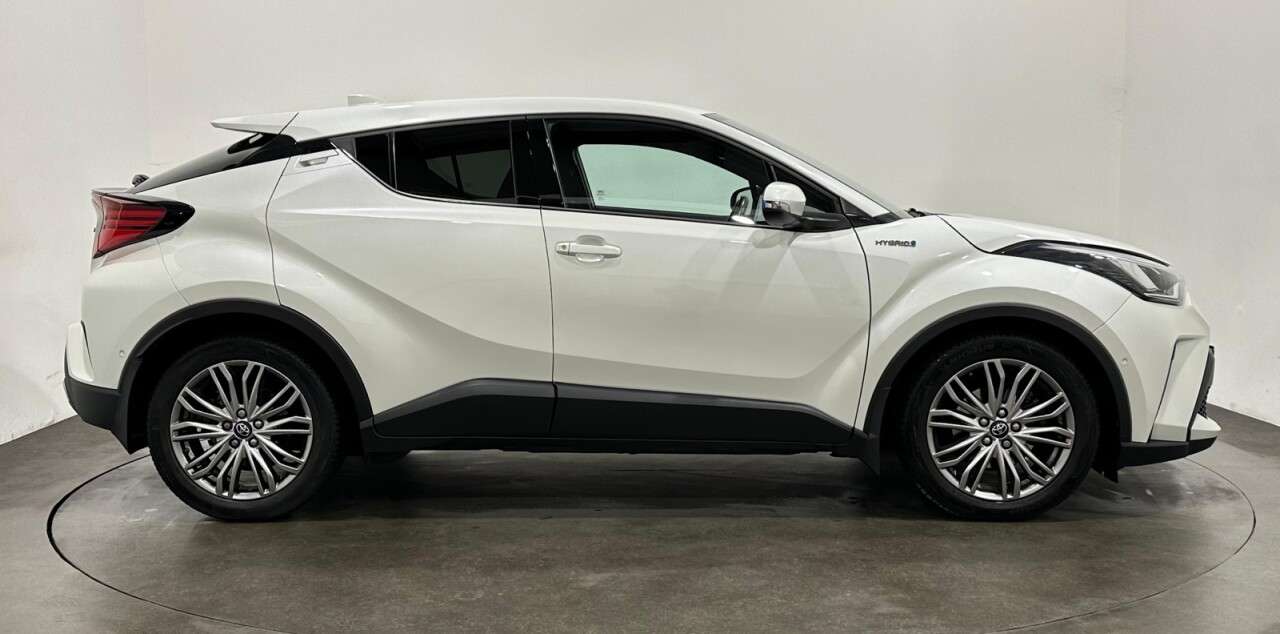 2022 TOYOTA C-HR 2022 TOYOTA C-HR