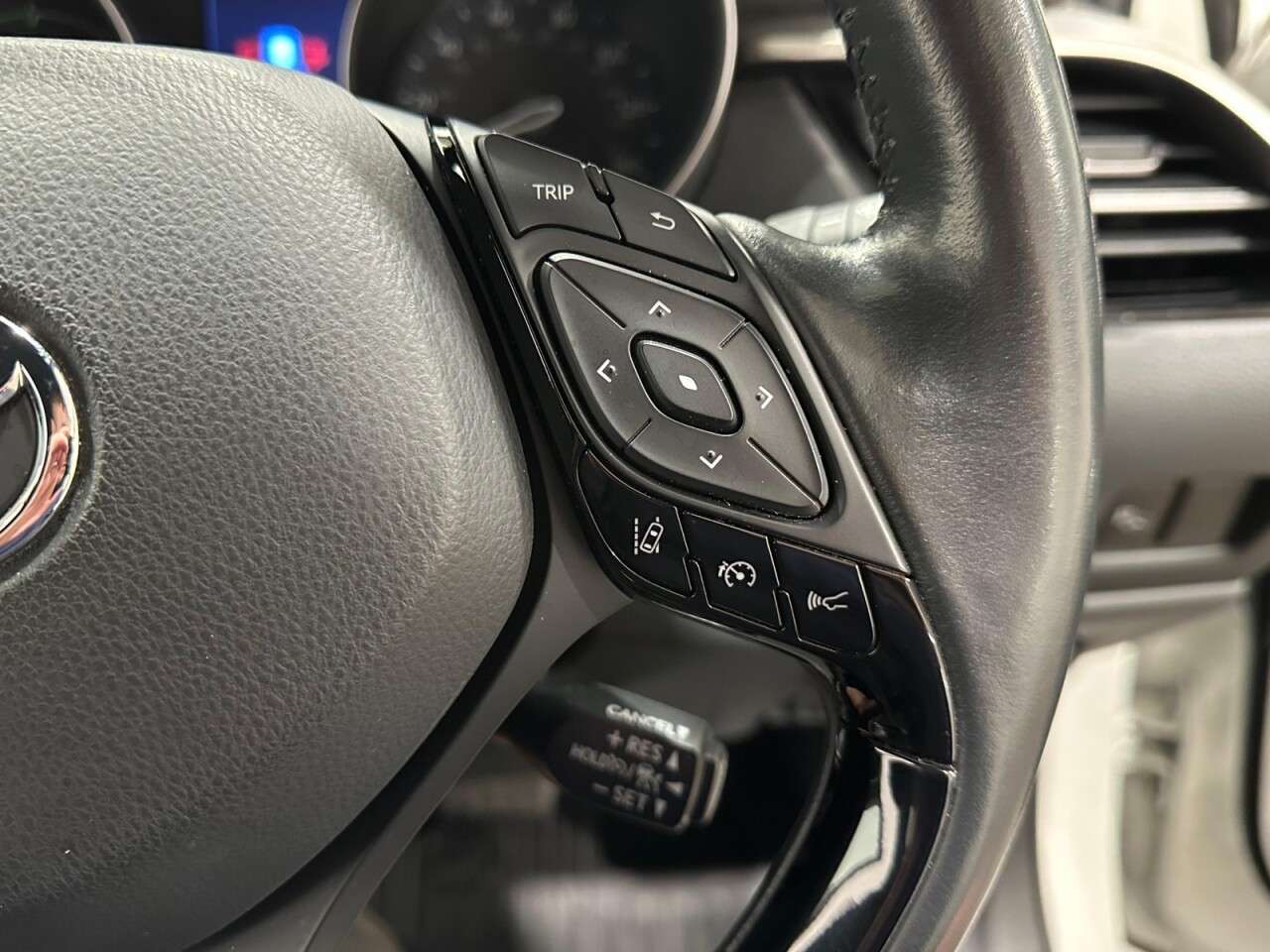 2022 TOYOTA C-HR 2022 TOYOTA C-HR