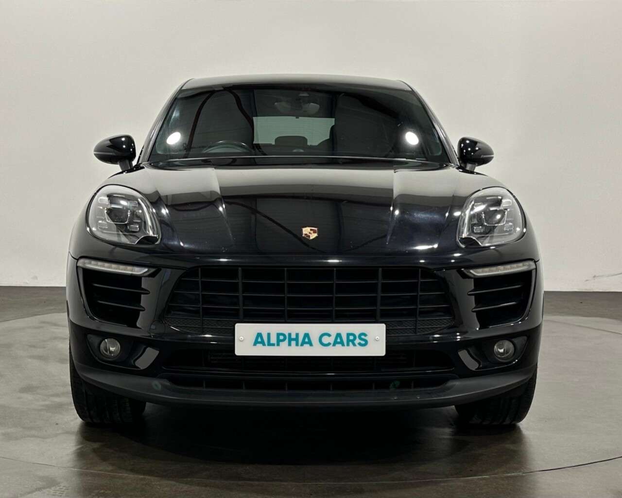 2017 PORSCHE MACAN 2017 PORSCHE MACAN