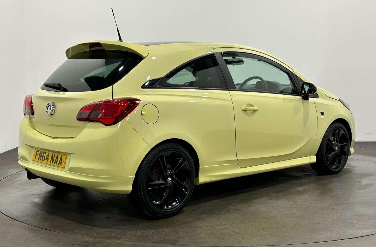 A 2015 VAUXHALL CORSA 1.2i Limited Edition Hatchback 3dr Petrol Manual Euro 6 (70 ps) A 2015 VAUXHALL CORSA 1.2i Limited Edition Hatchback 3dr Petrol Manual Euro 6 (70 ps)