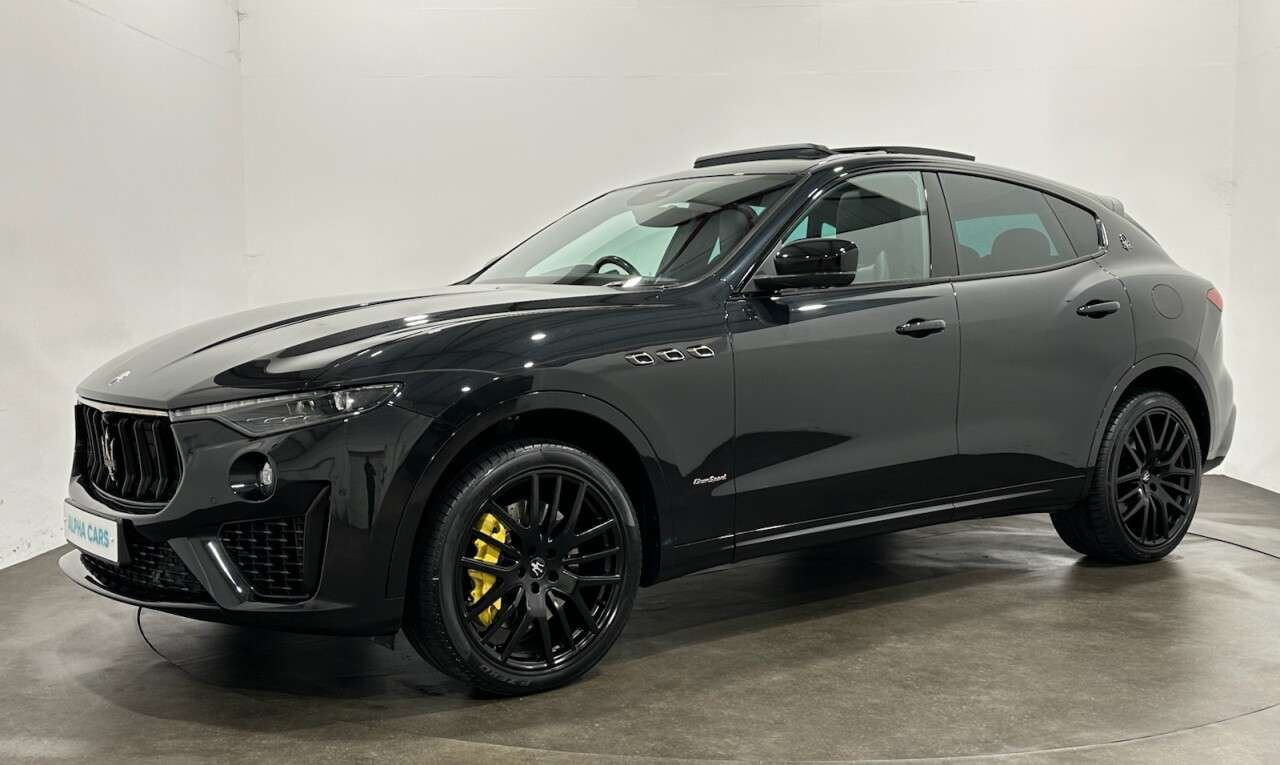 A 2020 MASERATI LEVANTE 3.0 V6 GranSport SUV 5dr Petrol ZF 4WD Euro 6 (s/s) (350 ps) A 2020 MASERATI LEVANTE 3.0 V6 GranSport SUV 5dr Petrol ZF 4WD Euro 6 (s/s) (350 ps)