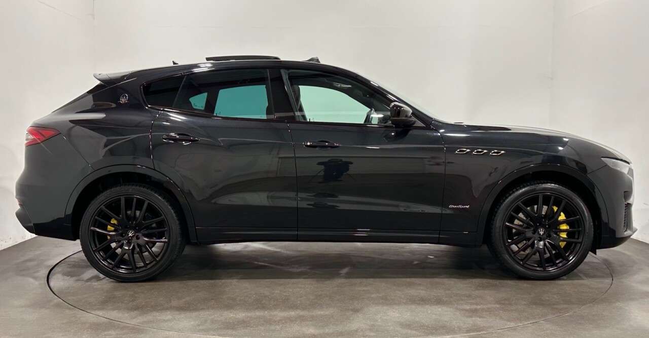 2020 MASERATI LEVANTE 2020 MASERATI LEVANTE