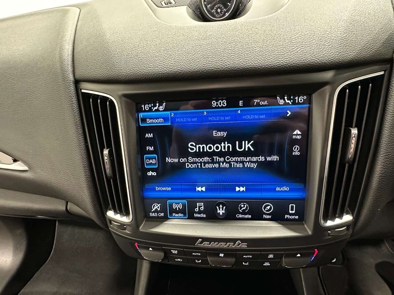 2020 MASERATI LEVANTE 2020 MASERATI LEVANTE