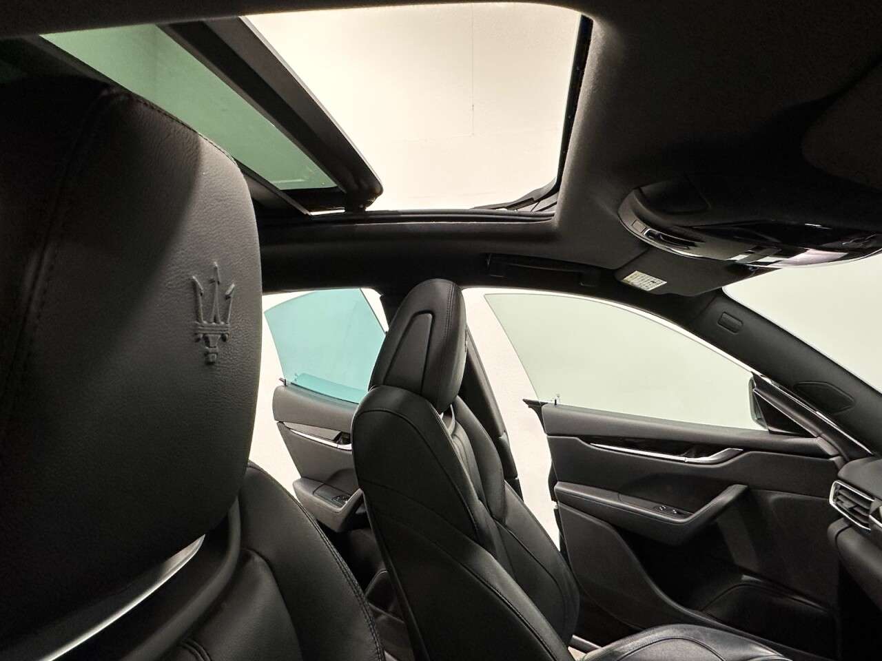 2020 MASERATI LEVANTE 2020 MASERATI LEVANTE