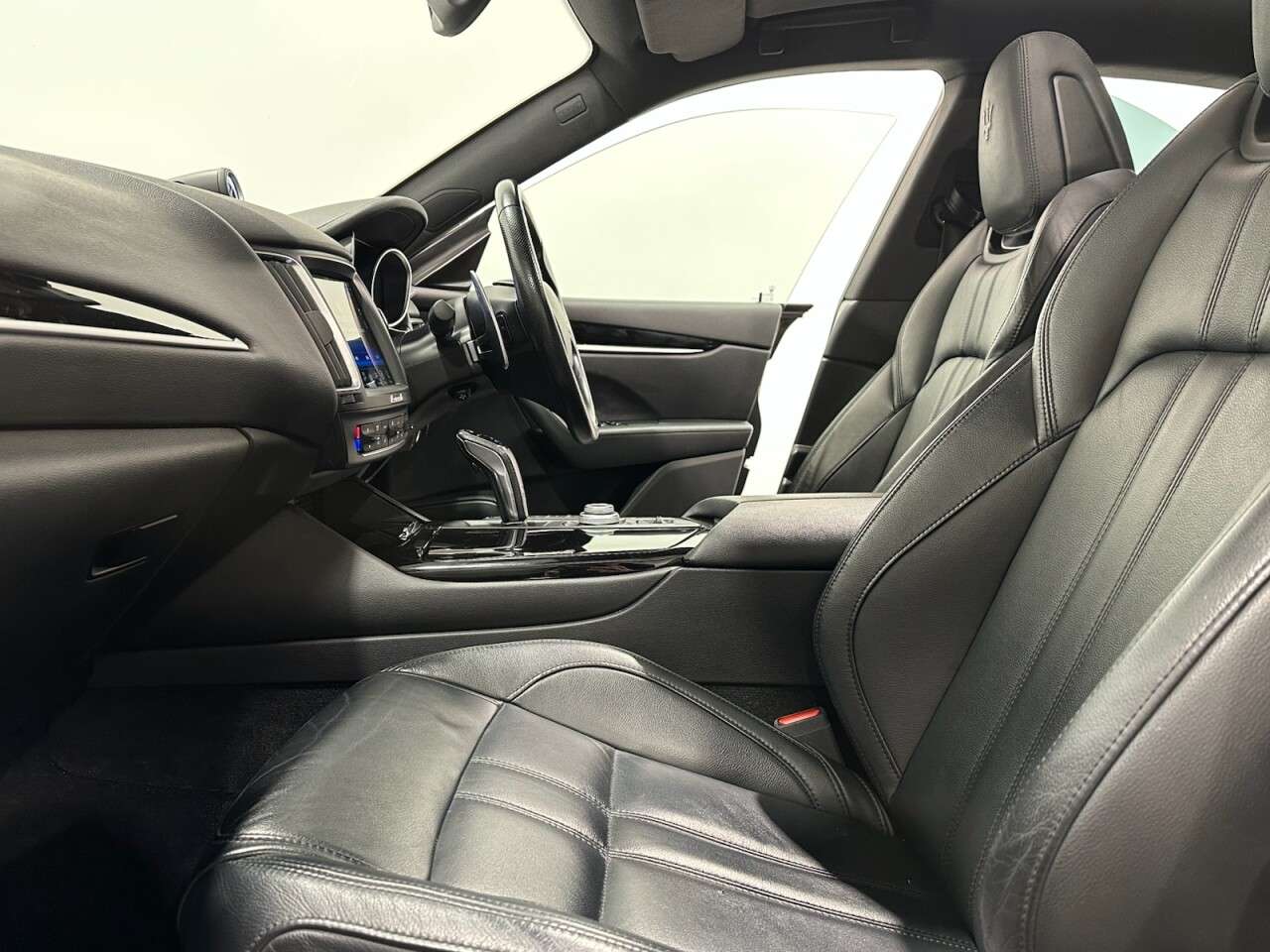 2020 MASERATI LEVANTE 2020 MASERATI LEVANTE