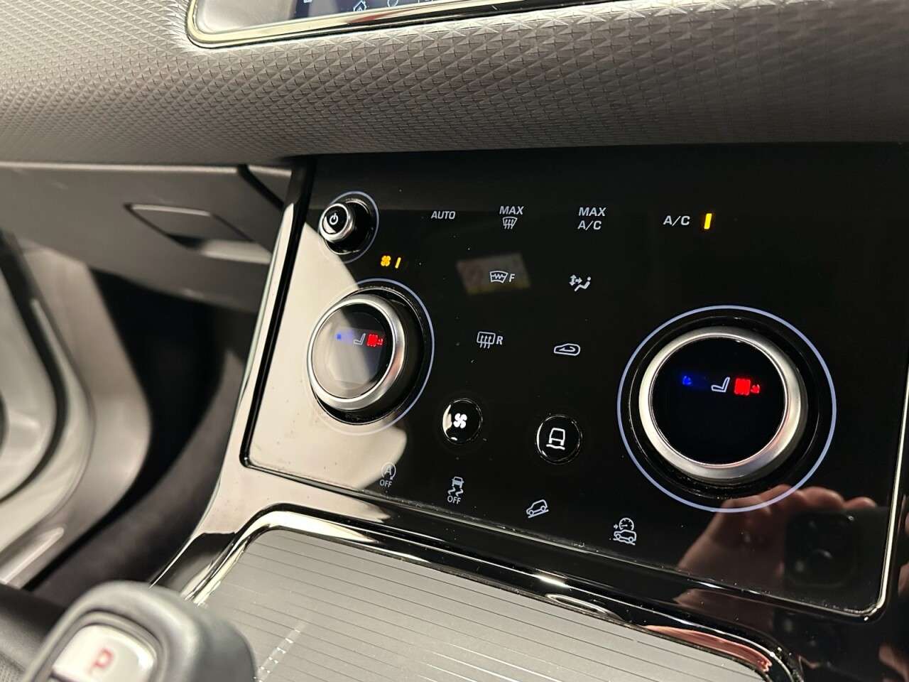 2022 LAND ROVER RANGE ROVER EVOQUE 2022 LAND ROVER RANGE ROVER EVOQUE