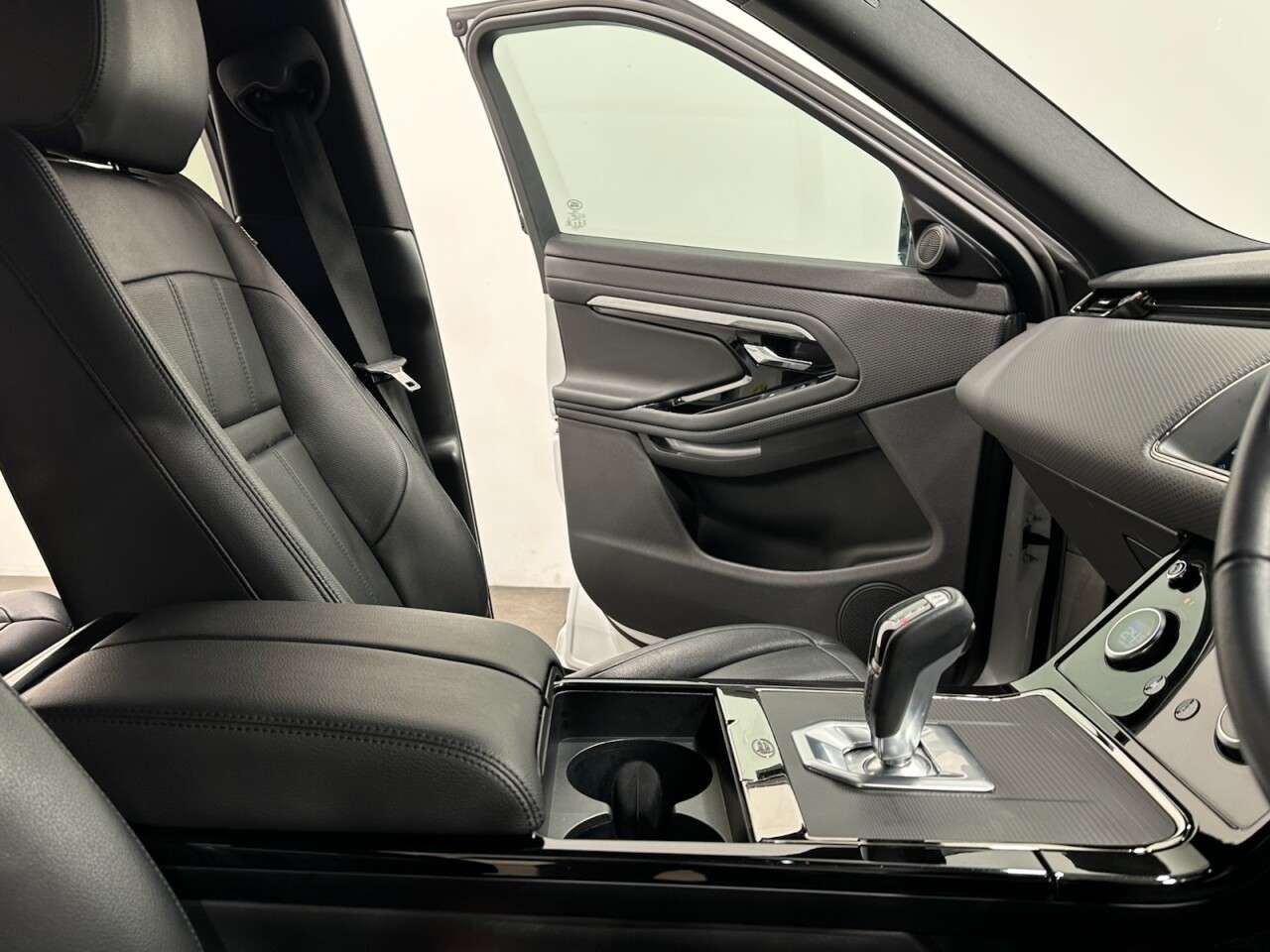 2022 LAND ROVER RANGE ROVER EVOQUE 2022 LAND ROVER RANGE ROVER EVOQUE