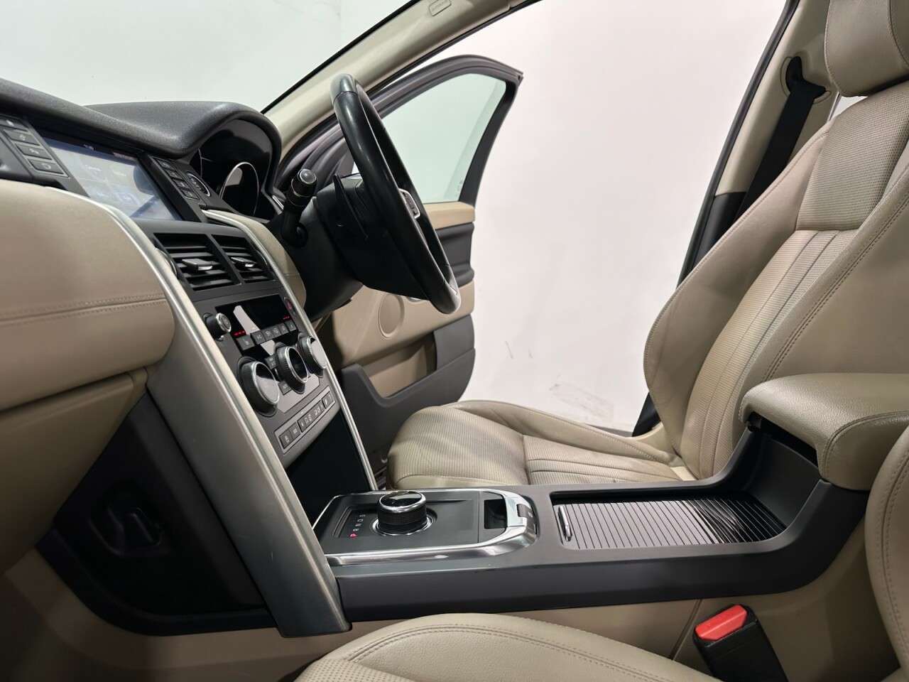 2019 LAND ROVER DISCOVERY SPORT 2019 LAND ROVER DISCOVERY SPORT