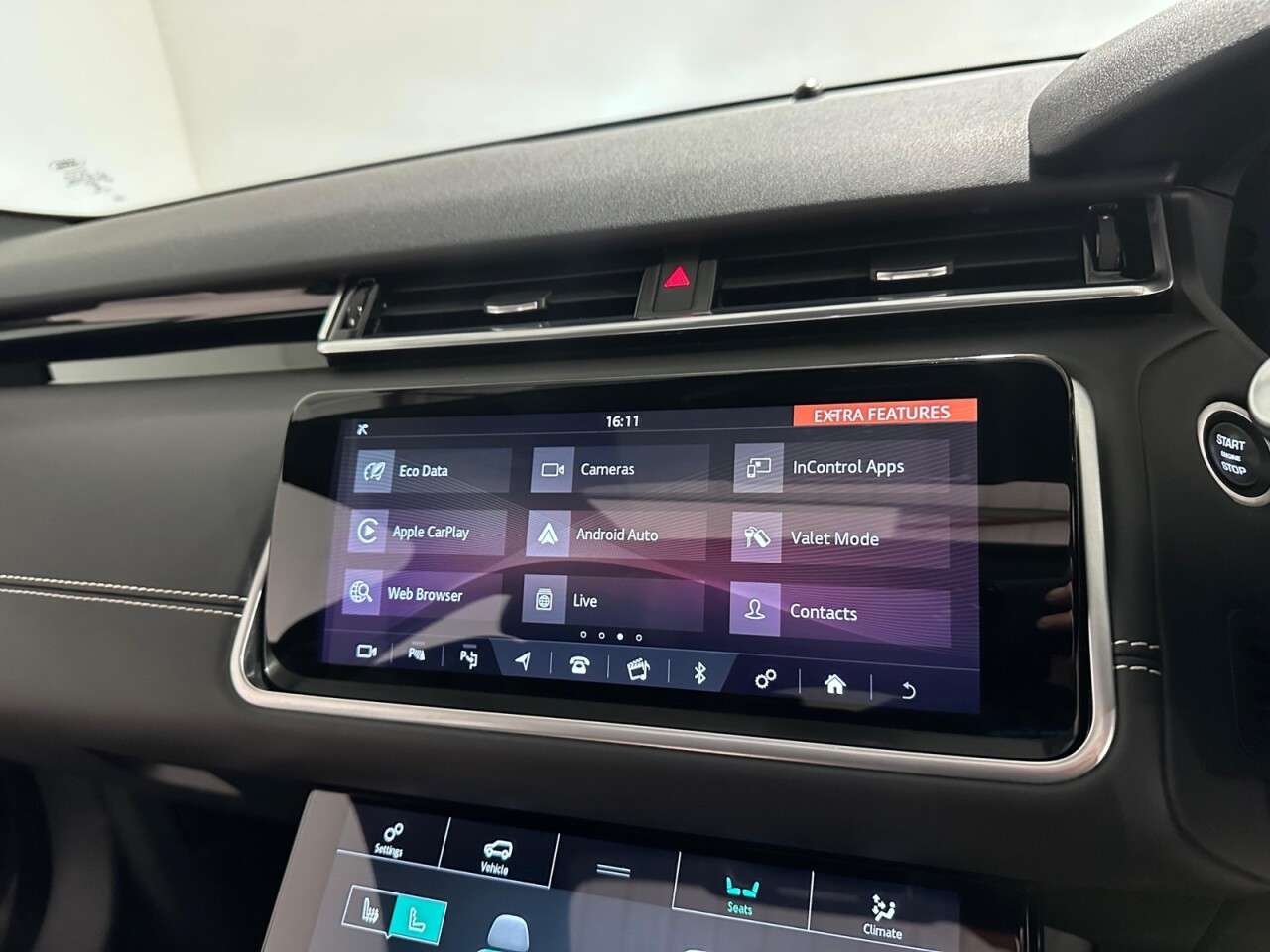 2019 LAND ROVER RANGE ROVER VELAR 2019 LAND ROVER RANGE ROVER VELAR