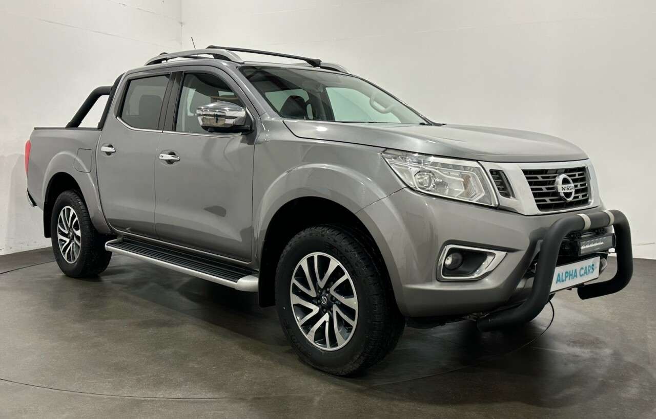 A 2018 NISSAN NAVARA 2.3 dCi Tekna Pickup Double Cab 4dr Diesel Auto 4WD Euro 6 (190 ps) A 2018 NISSAN NAVARA 2.3 dCi Tekna Pickup Double Cab 4dr Diesel Auto 4WD Euro 6 (190 ps)