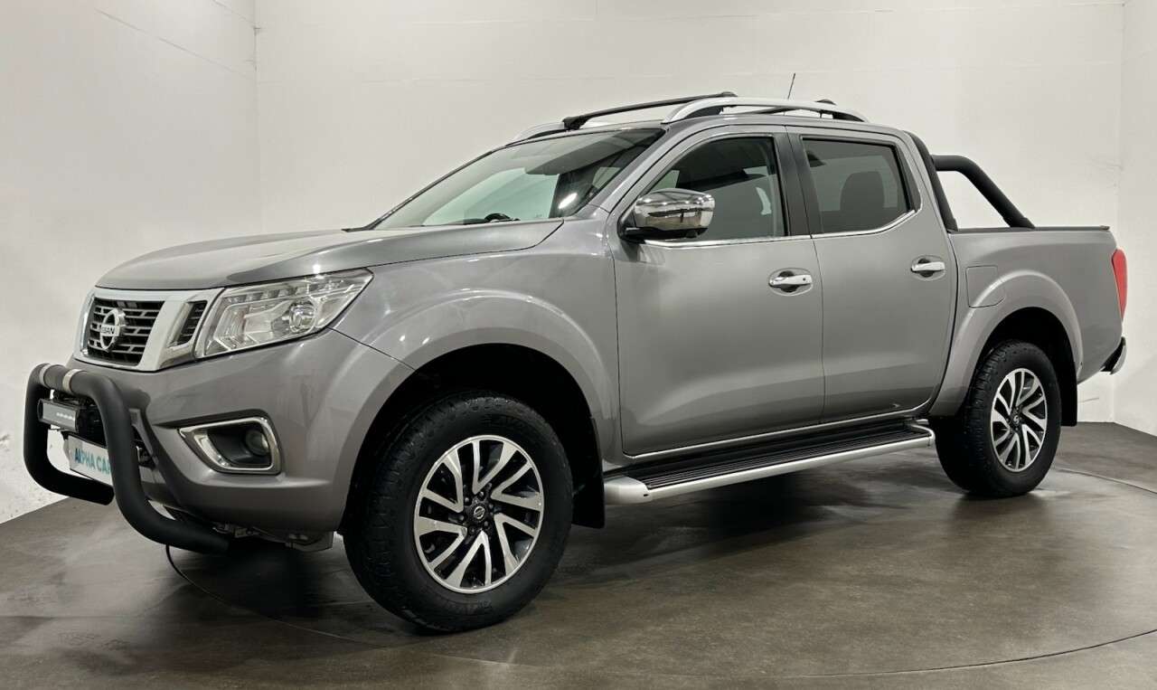 A 2018 NISSAN NAVARA 2.3 dCi Tekna Pickup Double Cab 4dr Diesel Auto 4WD Euro 6 (190 ps) A 2018 NISSAN NAVARA 2.3 dCi Tekna Pickup Double Cab 4dr Diesel Auto 4WD Euro 6 (190 ps)