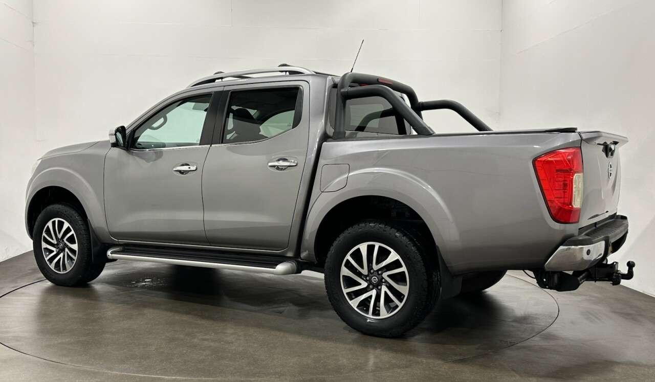 A 2018 NISSAN NAVARA 2.3 dCi Tekna Pickup Double Cab 4dr Diesel Auto 4WD Euro 6 (190 ps) A 2018 NISSAN NAVARA 2.3 dCi Tekna Pickup Double Cab 4dr Diesel Auto 4WD Euro 6 (190 ps)