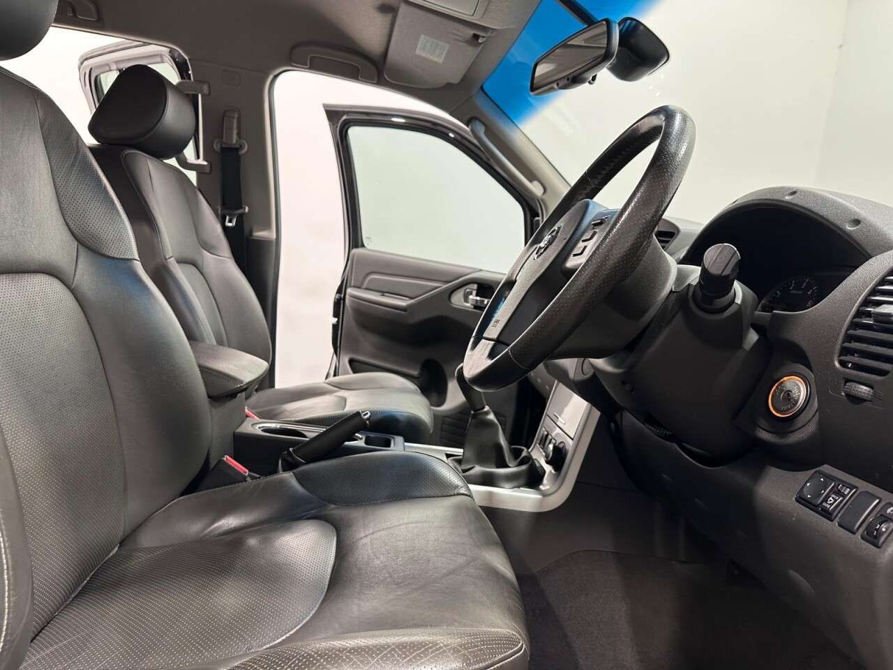 2015 NISSAN NAVARA 2015 NISSAN NAVARA