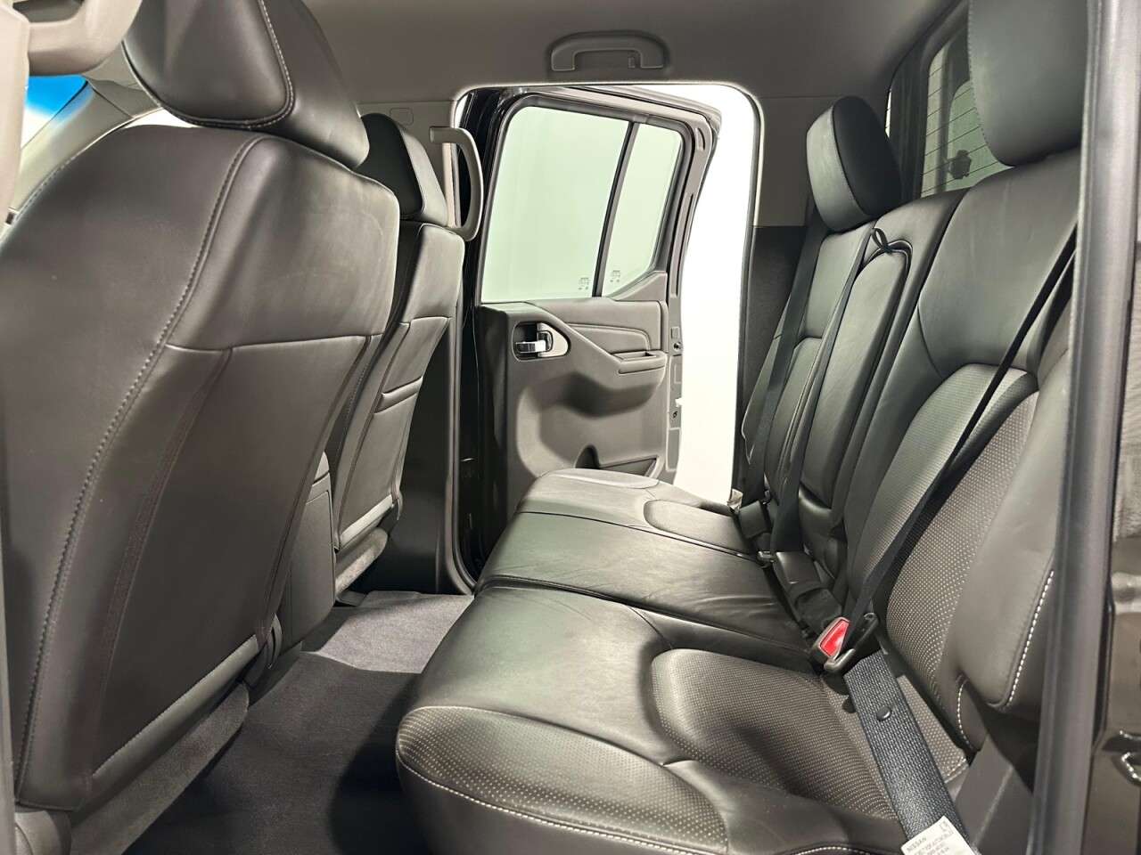 2015 NISSAN NAVARA 2015 NISSAN NAVARA