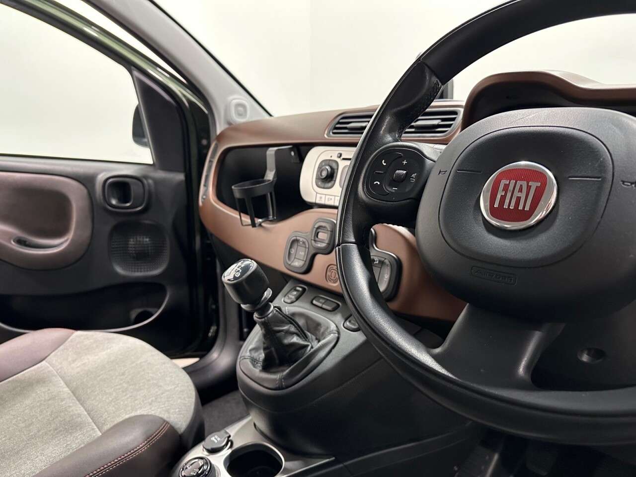 2015 FIAT PANDA 2015 FIAT PANDA