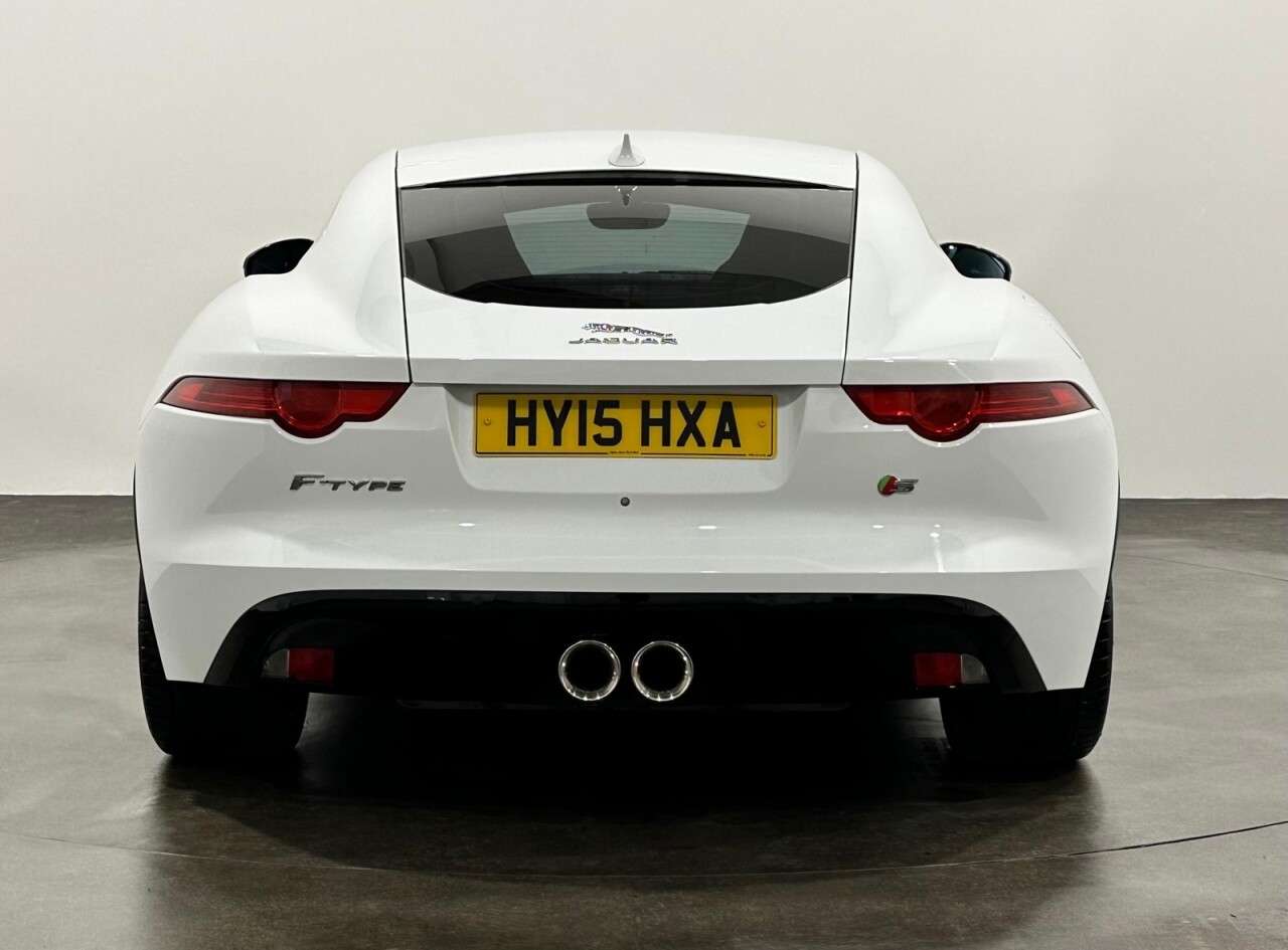 2015 JAGUAR F-TYPE 2015 JAGUAR F-TYPE