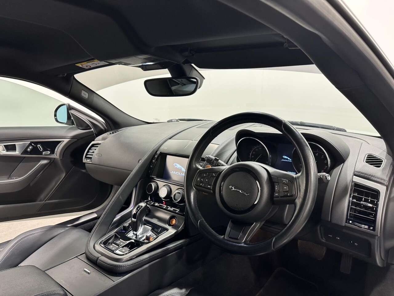 2015 JAGUAR F-TYPE 2015 JAGUAR F-TYPE