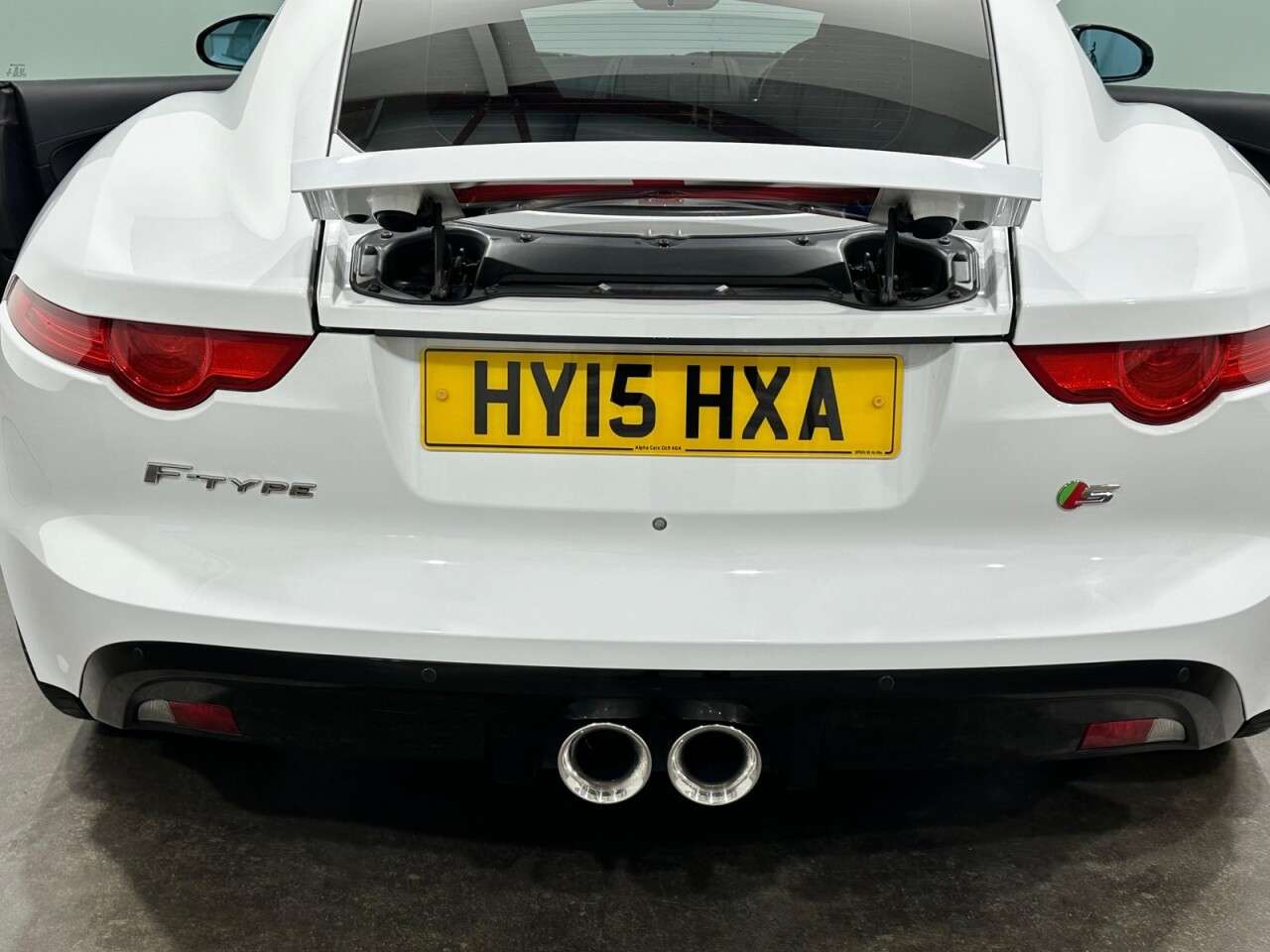 2015 JAGUAR F-TYPE 2015 JAGUAR F-TYPE