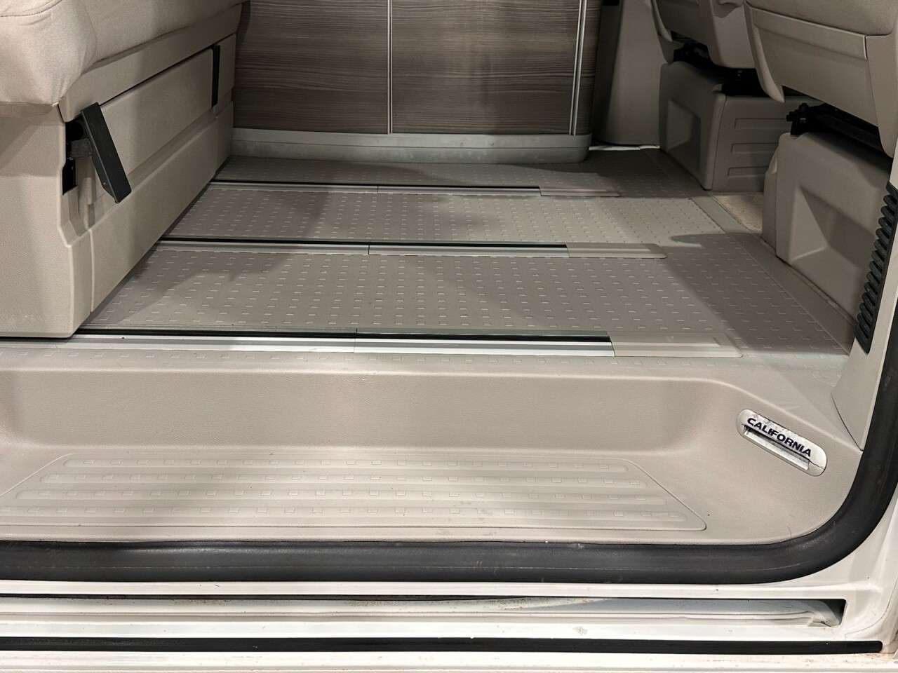 2018 VOLKSWAGEN CALIFORNIA 2018 VOLKSWAGEN CALIFORNIA