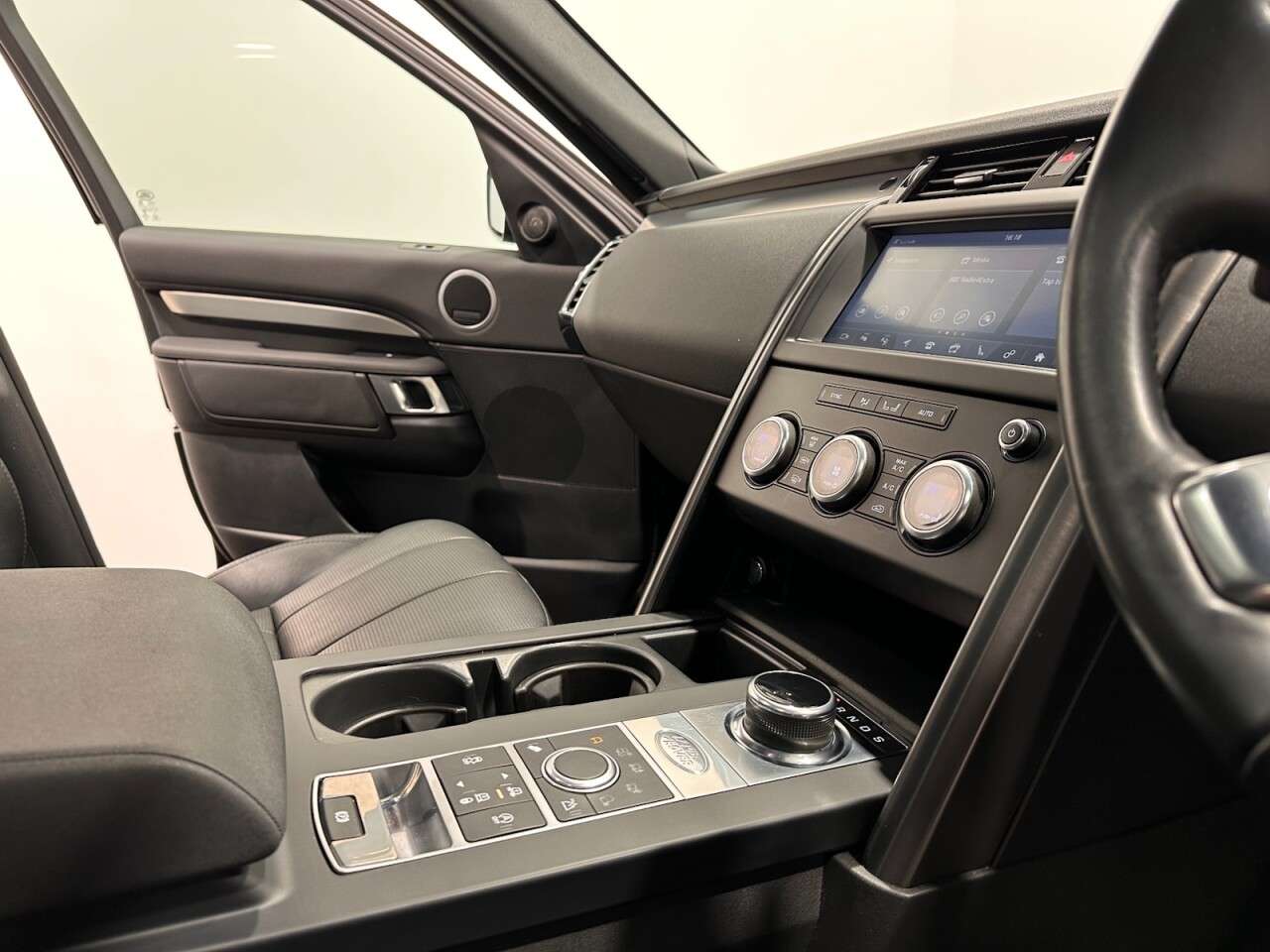 2020 LAND ROVER DISCOVERY 2020 LAND ROVER DISCOVERY