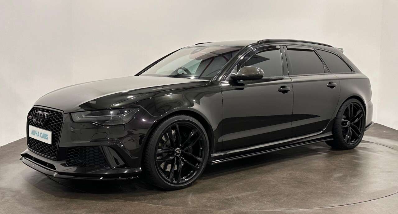A 2015 AUDI RS6 AVANT 4.0 TFSI V8 Estate 5dr Petrol Tiptronic quattro Euro 6 (s/s) (560 ps) Millt A 2015 AUDI RS6 AVANT 4.0 TFSI V8 Estate 5dr Petrol Tiptronic quattro Euro 6 (s/s) (560 ps) Millt