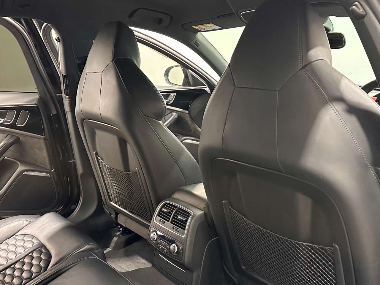 2015 AUDI RS6 AVANT 2015 AUDI RS6 AVANT