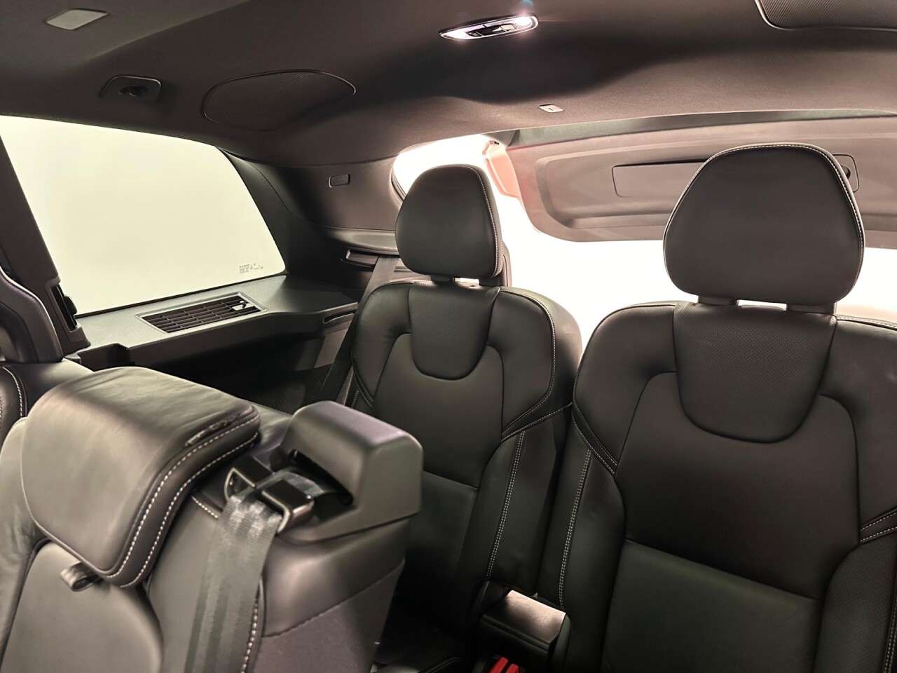 2021 VOLVO XC90 2021 VOLVO XC90