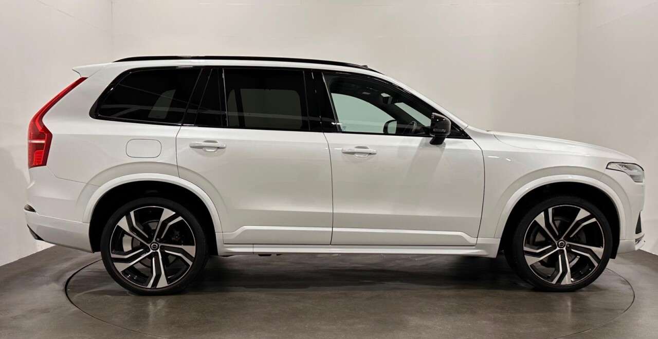 2021 VOLVO XC90 2021 VOLVO XC90