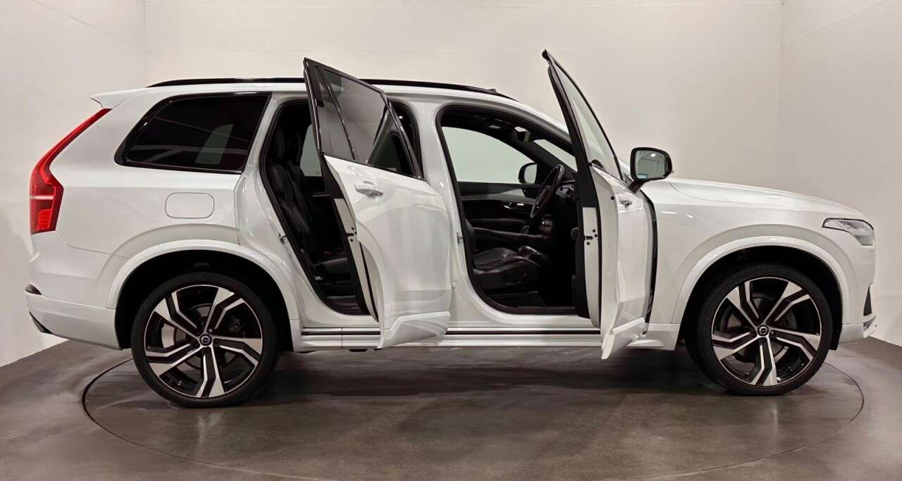 2021 VOLVO XC90 2021 VOLVO XC90