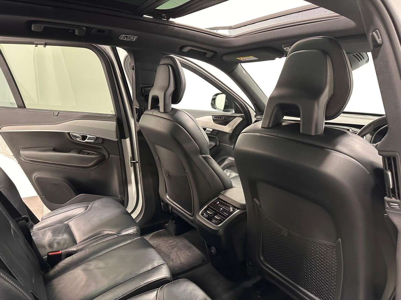 2021 VOLVO XC90 2021 VOLVO XC90