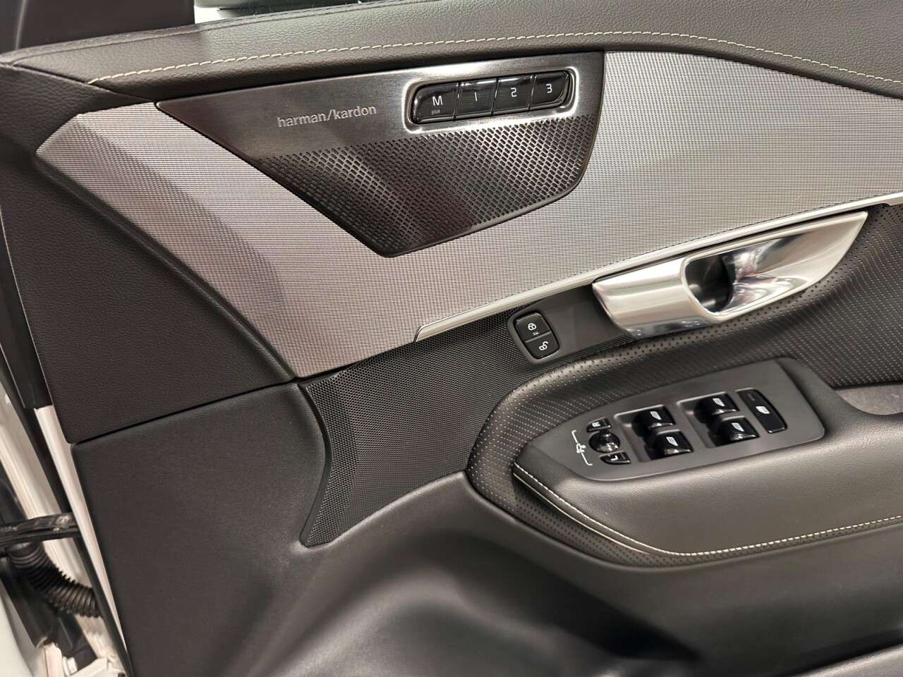 2021 VOLVO XC90 2021 VOLVO XC90