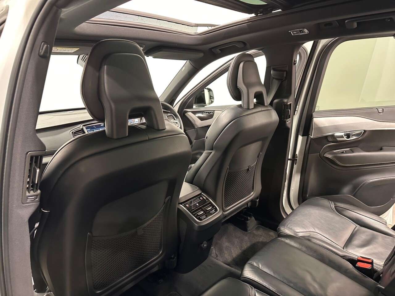 2021 VOLVO XC90 2021 VOLVO XC90