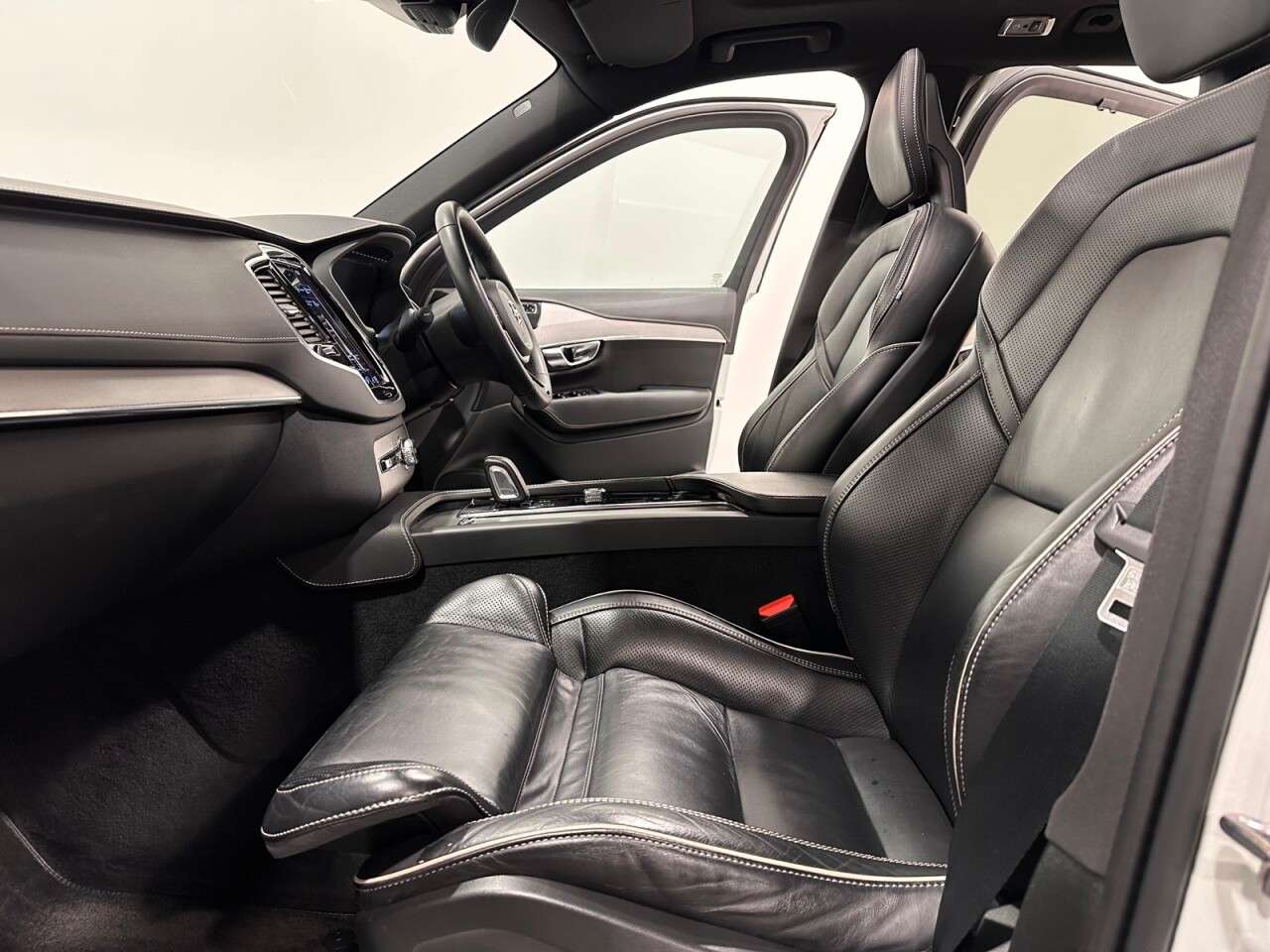 2021 VOLVO XC90 2021 VOLVO XC90