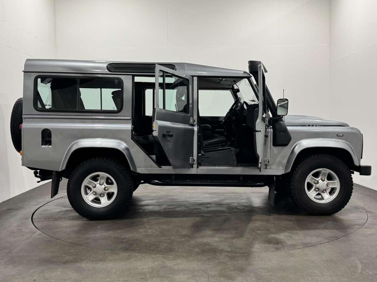 2013 LAND ROVER DEFENDER 2013 LAND ROVER DEFENDER