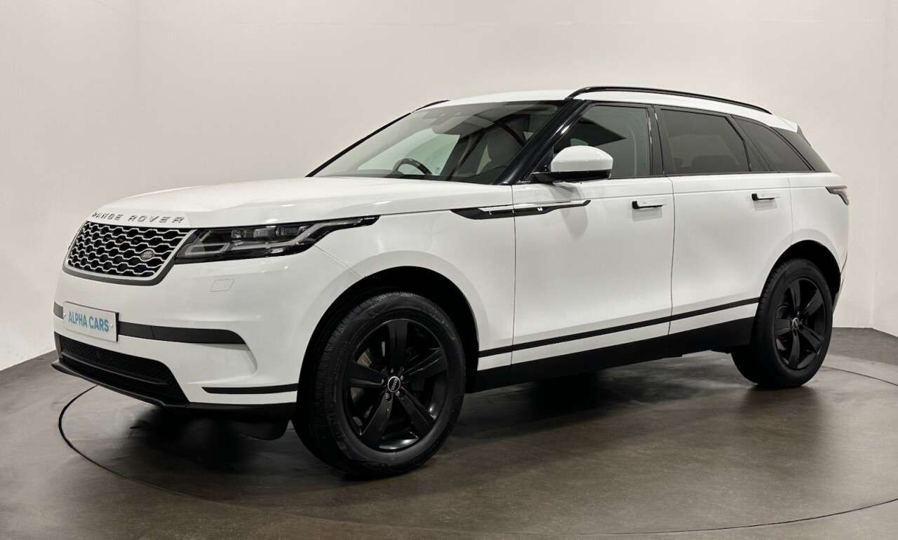 A 2018 LAND ROVER RANGE ROVER VELAR 2.0 D180 S SUV 5dr Diesel Auto 4WD Euro 6 (s/s) (180 ps) Euro 6 Compliant A 2018 LAND ROVER RANGE ROVER VELAR 2.0 D180 S SUV 5dr Diesel Auto 4WD Euro 6 (s/s) (180 ps) Euro 6 Compliant