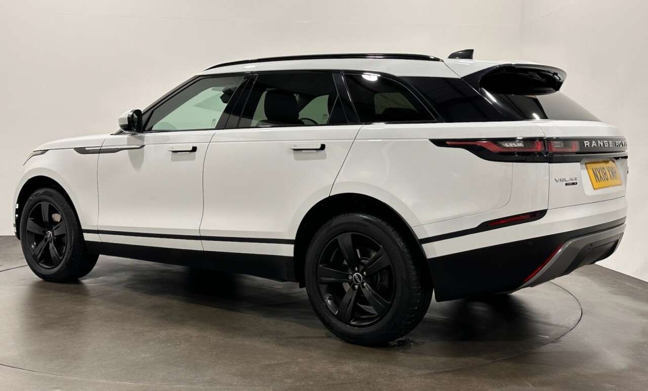 A 2018 LAND ROVER RANGE ROVER VELAR 2.0 D180 S SUV 5dr Diesel Auto 4WD Euro 6 (s/s) (180 ps) Euro 6 Compliant A 2018 LAND ROVER RANGE ROVER VELAR 2.0 D180 S SUV 5dr Diesel Auto 4WD Euro 6 (s/s) (180 ps) Euro 6 Compliant