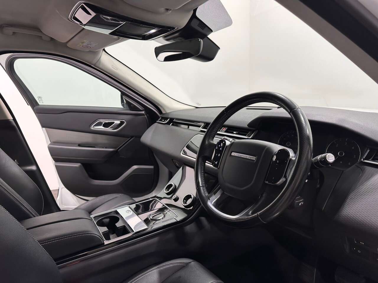 2018 LAND ROVER RANGE ROVER VELAR 2018 LAND ROVER RANGE ROVER VELAR