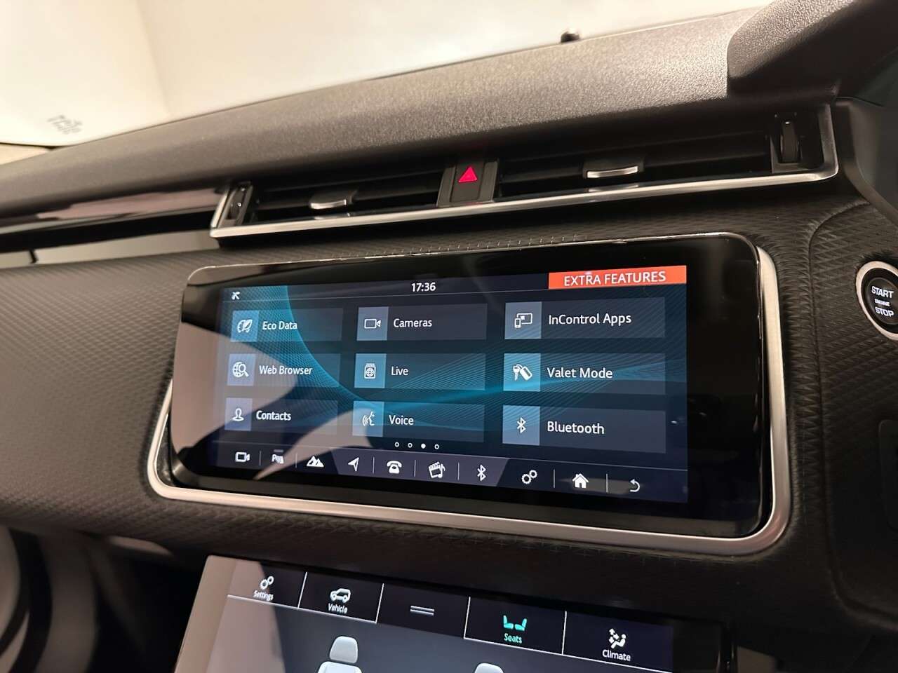 2018 LAND ROVER RANGE ROVER VELAR 2018 LAND ROVER RANGE ROVER VELAR