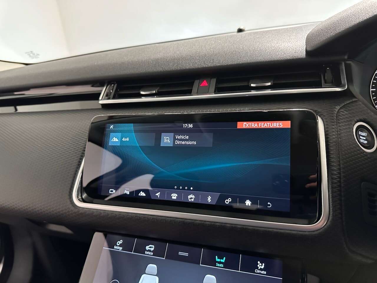 2018 LAND ROVER RANGE ROVER VELAR 2018 LAND ROVER RANGE ROVER VELAR
