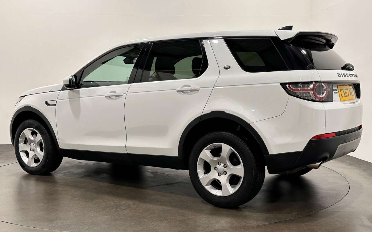 A 2017 LAND ROVER DISCOVERY SPORT 2.0 eD4 HSE SUV 5dr Diesel Manual Euro 6 (s/s) (5 Seat) (150 ps) Full Ebony A 2017 LAND ROVER DISCOVERY SPORT 2.0 eD4 HSE SUV 5dr Diesel Manual Euro 6 (s/s) (5 Seat) (150 ps) Full Ebony