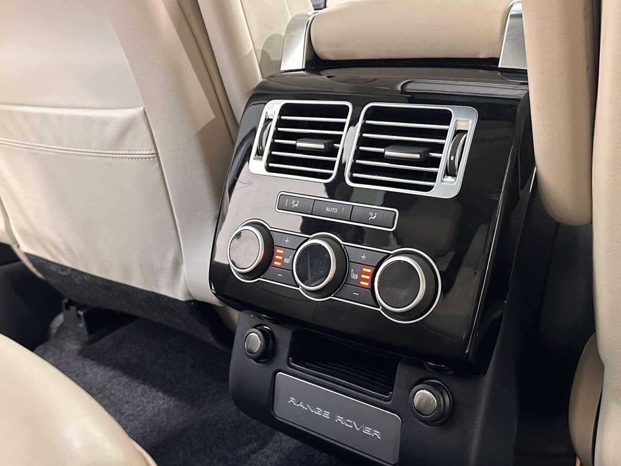 2018 LAND ROVER RANGE ROVER 2018 LAND ROVER RANGE ROVER